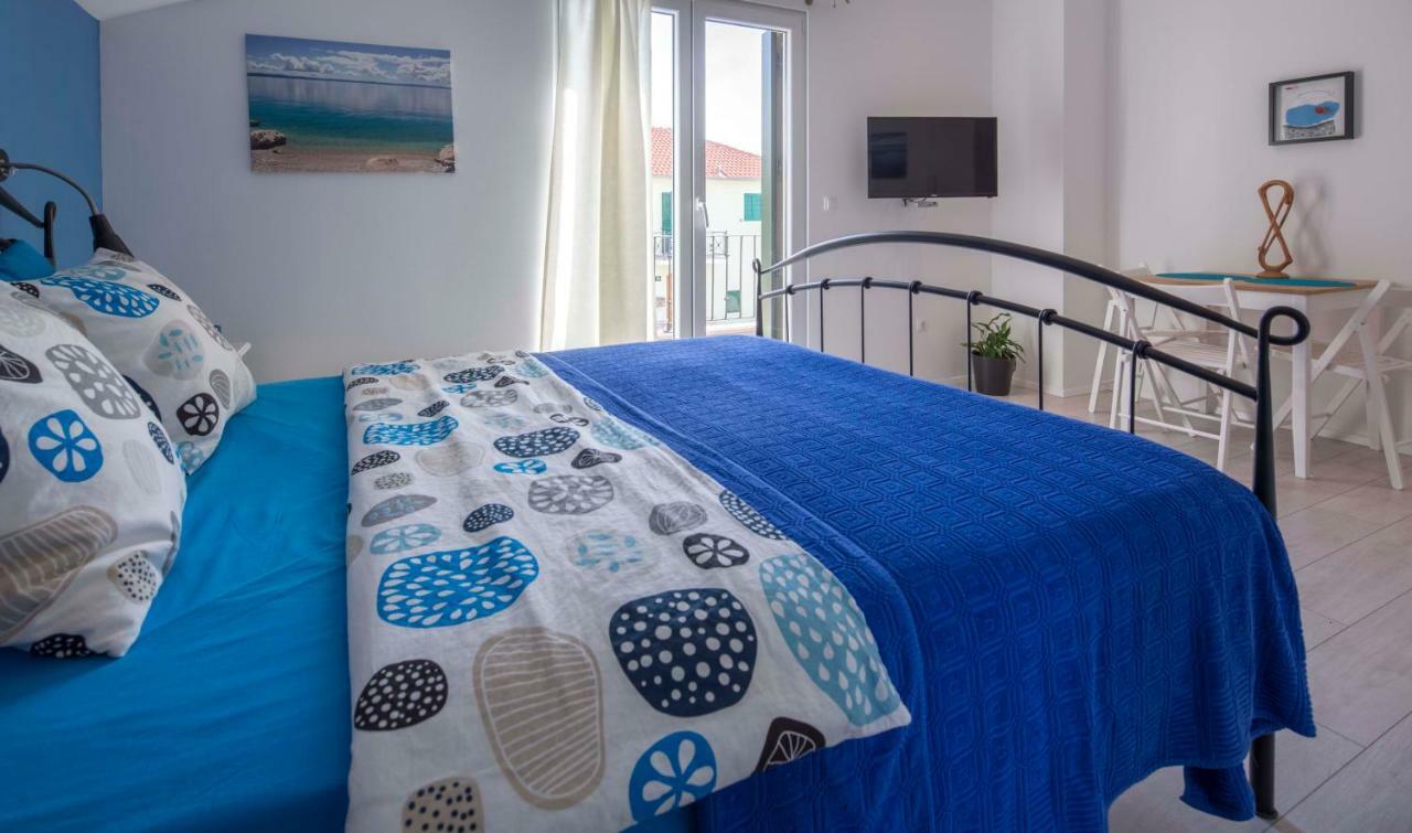 Apartments Denis Makarska Eksteriør bilde